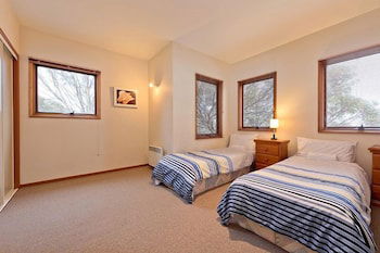 Square Bear - Northern Rivers Accommodation 6