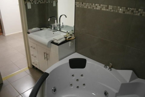 34 On Emily - Northern Rivers Accommodation 6