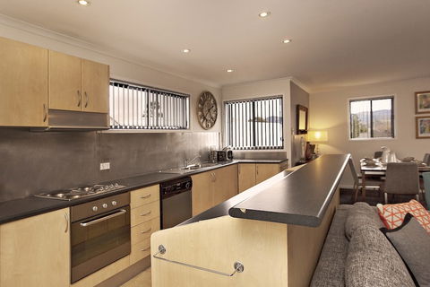 Silvertrees 4 - McLure Circuit, Jindabyne - Northern Rivers Accommodation 2
