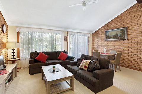 Macadamia Court, 2/8 Government Road - Northern Rivers Accommodation 2