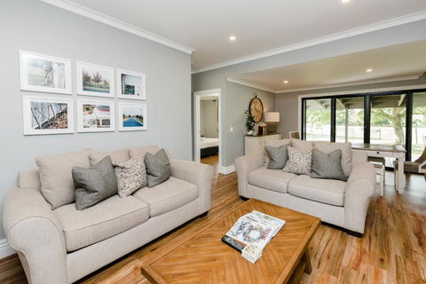 Walnut Tree Cottages - Northern Rivers Accommodation 6