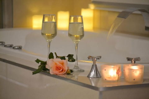 Sapphire Shores Luxury Retreat - Northern Rivers Accommodation 0