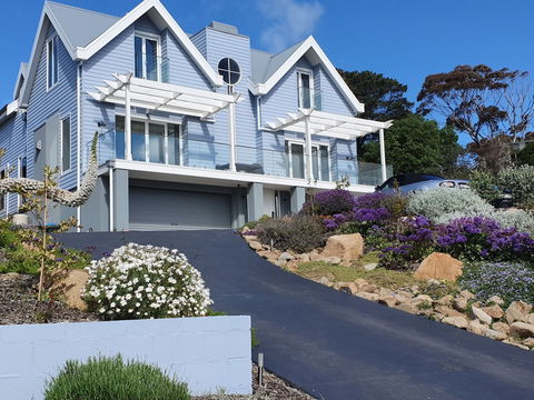 Sapphire Shores Luxury Retreat - Northern Rivers Accommodation 3