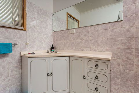 Pambula Family Beach House - Northern Rivers Accommodation 3