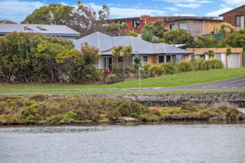 Rossleague House - Northern Rivers Accommodation 0