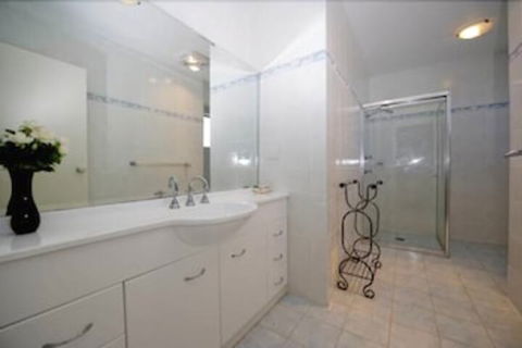 Magnus Pines, Unit 10/52 Magnus Street - Northern Rivers Accommodation 2