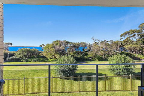 The Helm, Unit 1, 22 Voyager Close - Northern Rivers Accommodation 1