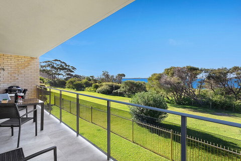 The Helm, Unit 1, 22 Voyager Close - Northern Rivers Accommodation 5