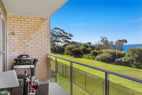 The Helm, Unit 1, 22 Voyager Close - Northern Rivers Accommodation 6