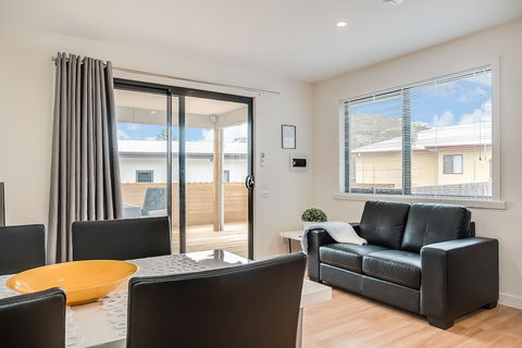 Apartments On Fraser Bicheno - Northern Rivers Accommodation 3