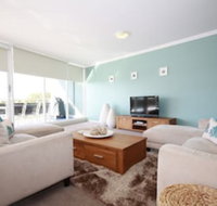 Oasis Unit 11/5 Laman Street - Northern Rivers Accommodation