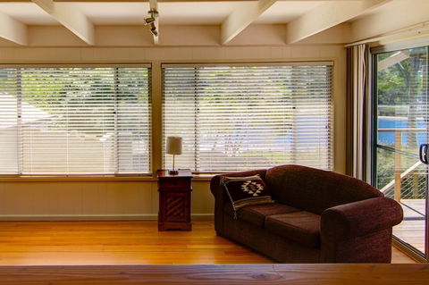 Henny's Of Merimbula - Northern Rivers Accommodation 2