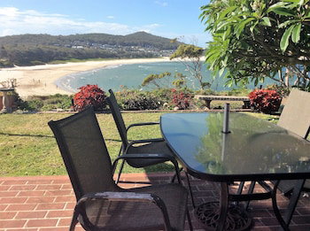 Seascape At Fingal Bay - Northern Rivers Accommodation 1