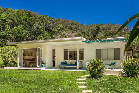 Susans Beach House - Northern Rivers Accommodation 0