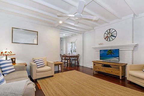 Manly Garden Apartment - Northern Rivers Accommodation 6