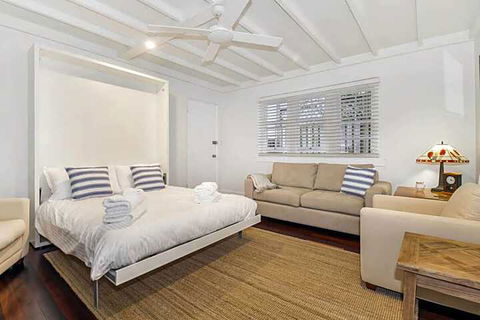 Manly Garden Apartment - Northern Rivers Accommodation 4