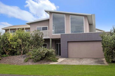 ESCAPE 2 BROPHY - Northern Rivers Accommodation 0