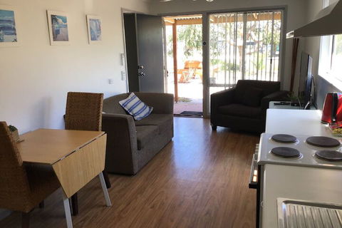 90 Mile Beach House & Villas - Northern Rivers Accommodation 4