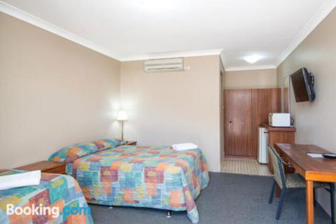 MIDAS MOTEL KALGOORLIE - Northern Rivers Accommodation 4