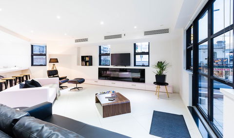MADDISON, 3BDR Port Melbourne Apartment - Northern Rivers Accommodation 1