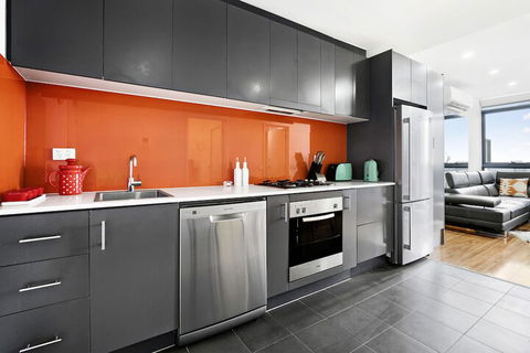 ZEE, 2BDR Southbank Apartment - Northern Rivers Accommodation 2