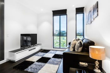 ESTHER, 2BDR South Yarra Apartment - Northern Rivers Accommodation 0