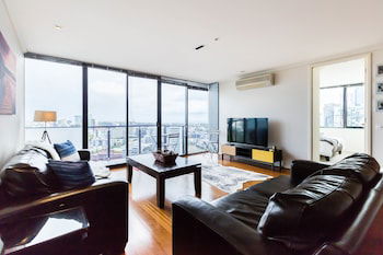 MORGAN, 2BDR Southbank Apartment - Northern Rivers Accommodation 0
