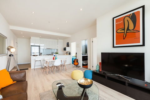 LENA, 2BDR Southbank Apartment - Northern Rivers Accommodation 4