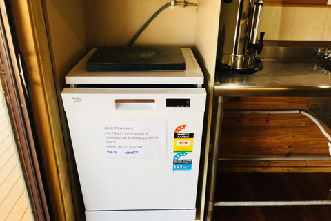 Anglers Reach Lakeside Village - Northern Rivers Accommodation 5