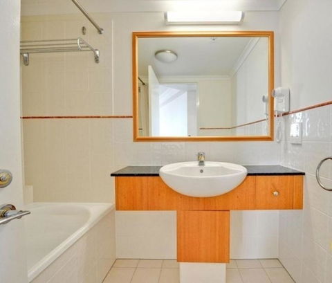 Shevlin Apartments - Northern Rivers Accommodation 4