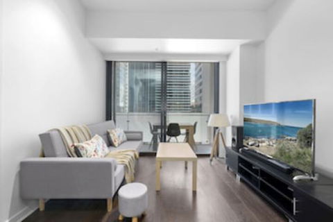 EDWARD, 3BDR Melbourne Apartment - Northern Rivers Accommodation 0