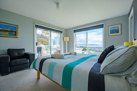 A1View Bicheno - Northern Rivers Accommodation 4