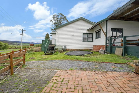Mole Creek Cabins - Northern Rivers Accommodation 6