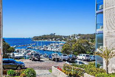 2 BEDROOM APARTMENT LAMAN LODGE UNIT 2 - Northern Rivers Accommodation 1