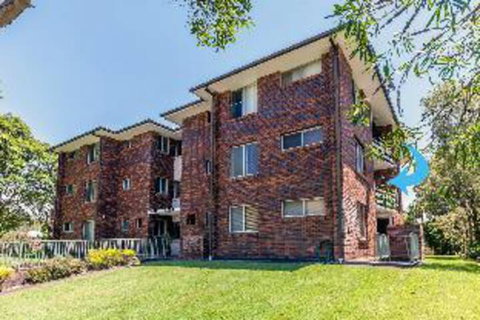2 Bedroom Apartment Gretel Lodge Unit 4 - Northern Rivers Accommodation 0