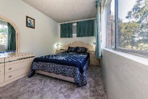 2 Bedroom Apartment Gretel Lodge Unit 4 - Northern Rivers Accommodation 3