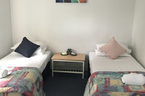 Tin Can Bay Budget Accommodation - Northern Rivers Accommodation 2