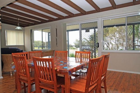 Silversands Beach House - Northern Rivers Accommodation 1