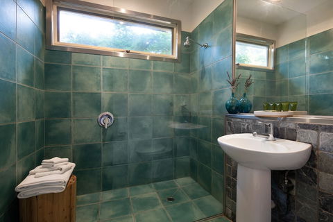 Swiss Mt Villa 2 - Northern Rivers Accommodation 3