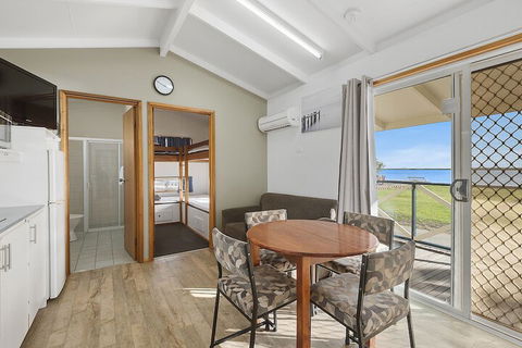 Port Broughton Tourist Park - Northern Rivers Accommodation 5