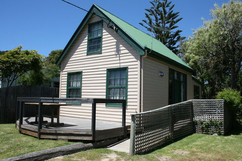 TasShacks - Northern Rivers Accommodation 0