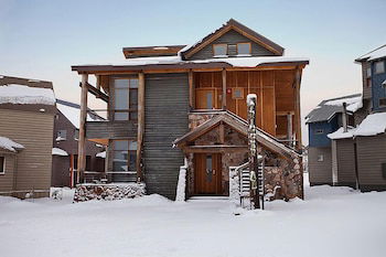 Triggerplant 2 - Northern Rivers Accommodation 6