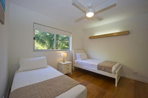 Maggies Beachfront Apt. 7 - Northern Rivers Accommodation 5