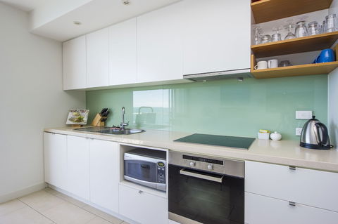 1 Bright Point Apartment 5102 - Northern Rivers Accommodation 4