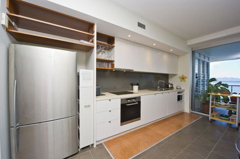 1 Bright Point Apartment 5404 - Northern Rivers Accommodation 3