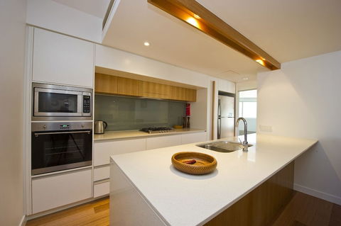 Maggies Beachfront Apt. 11 - Northern Rivers Accommodation 1