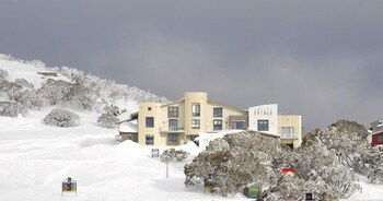 Chalet Hotham 3 - Northern Rivers Accommodation 0