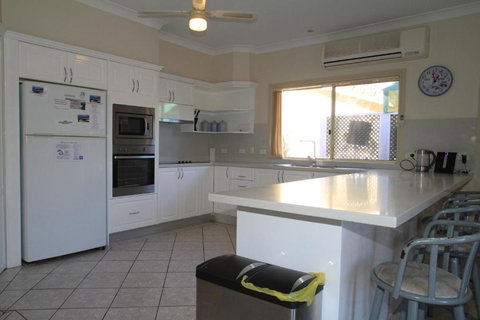 Cormorant Waterfront Home - Northern Rivers Accommodation 1