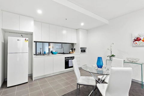 Astra Apartments Wollongong - Northern Rivers Accommodation 2
