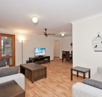 Skippers Rest 27 Government Road - Northern Rivers Accommodation